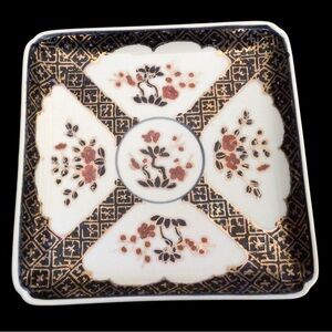 Vintage Japanese Imari Porcelain Square Tray Plate Hand Painted Floral Design